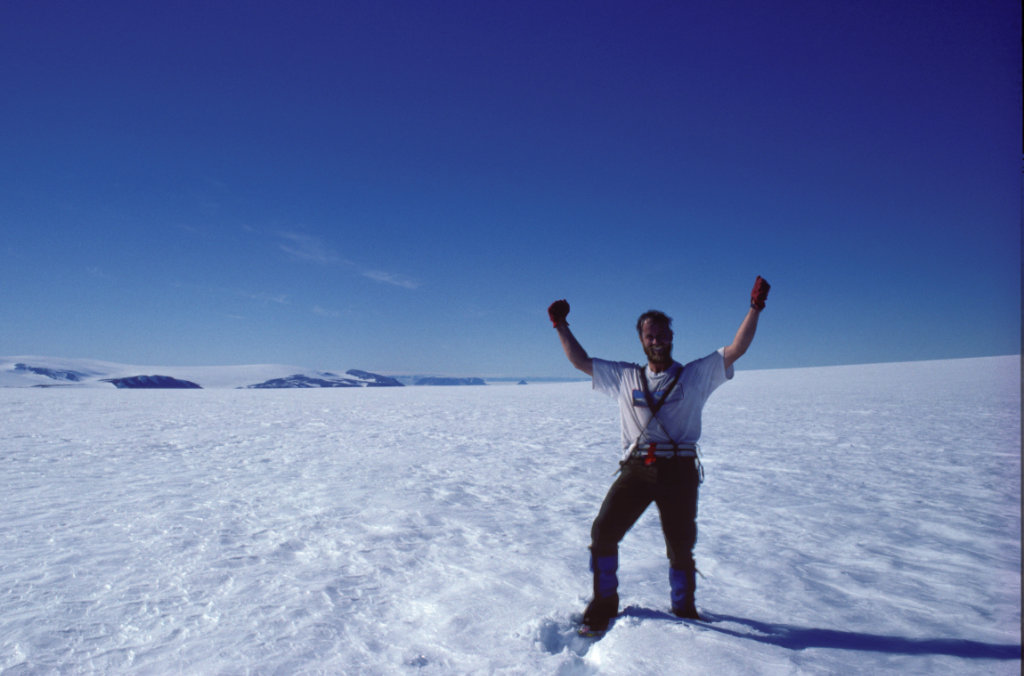 First sighting of our goal on Ellesmere   First sighting of our goal on Ellesmere