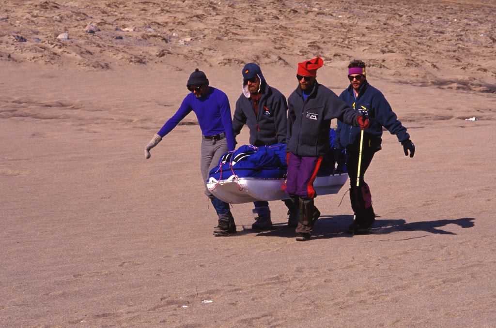 Looking for snow near Pond Inlet   Looking for snow near Pond Inlet