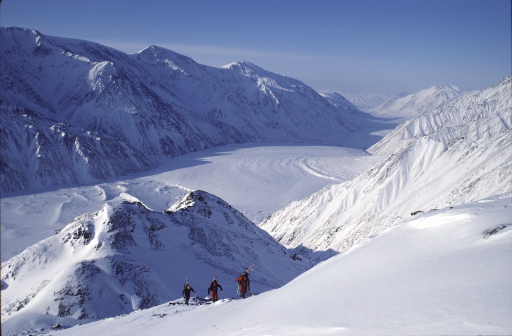 Fabulous Pyper Pass, Ellesmere Island: 82° 22' N, 68° 05' W   Fabulous Pyper Pass, Ellesmere Island: 82° 22' N, 68° 05' W