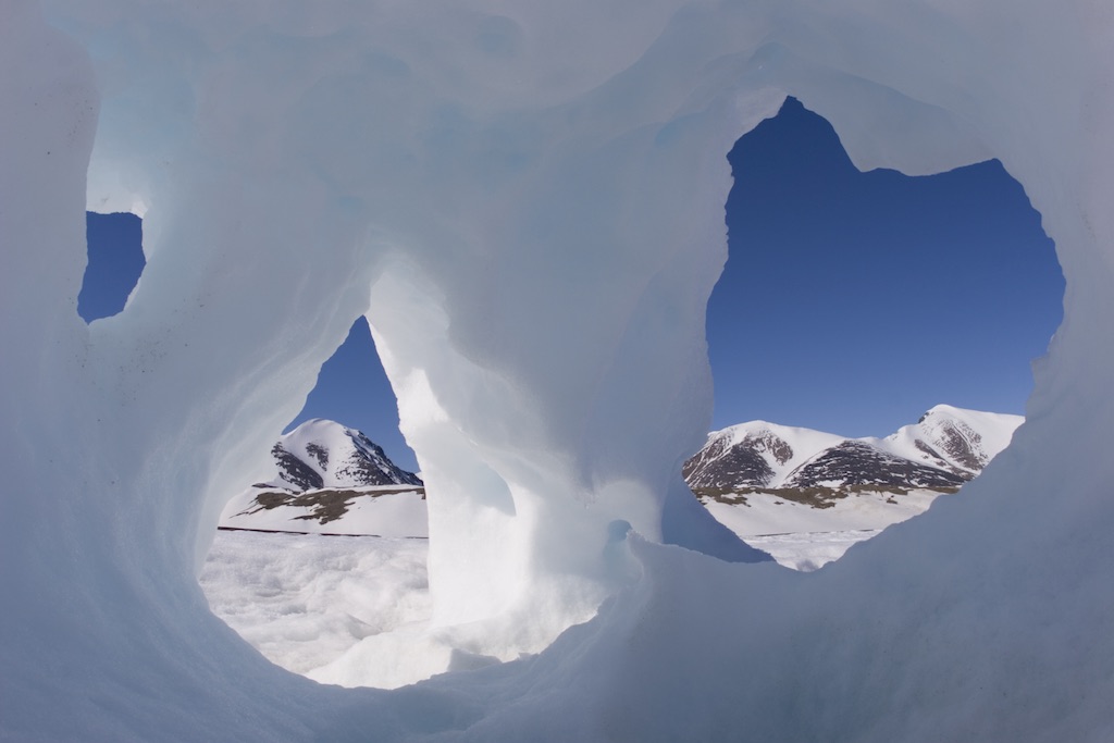  Ice windows on Coburg Island 